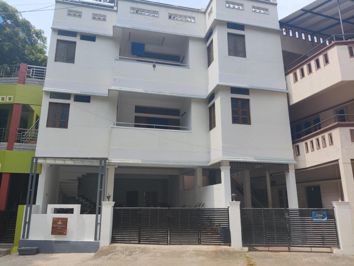 Apartamento Yoga House Vanivilasa Puram Exterior foto